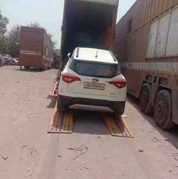 best car cerrier in goa 